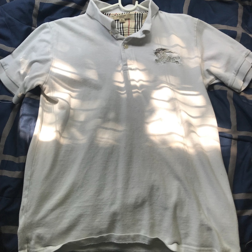 Burberry Dress up shirt